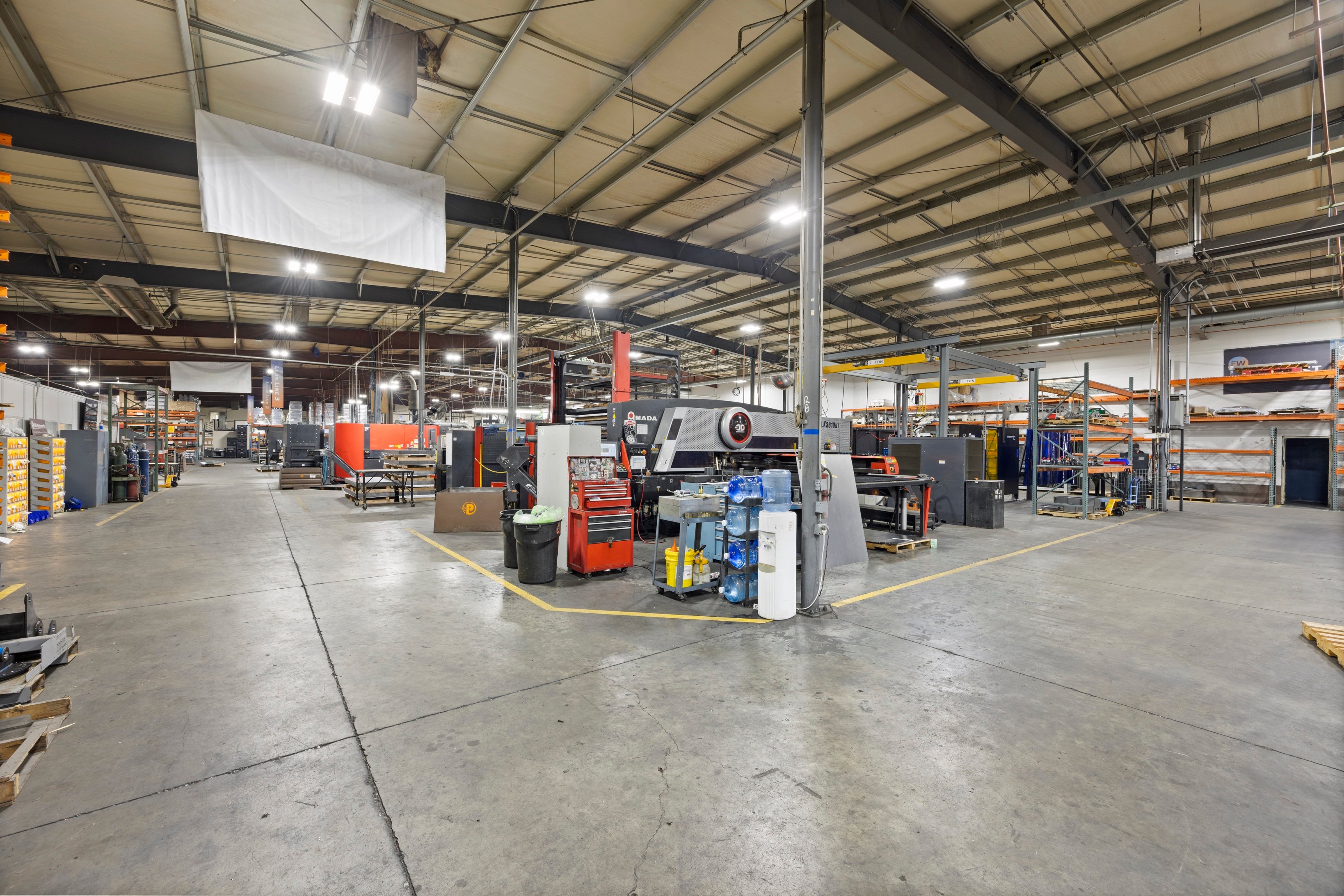 Shop-Floor-819